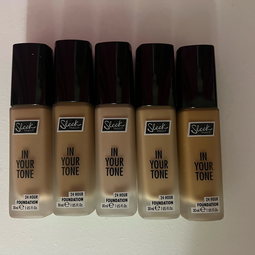 Sleek MakeUp In Your Tone 24 Hour Foundation SPF30 5C 30ml - 5 shades included